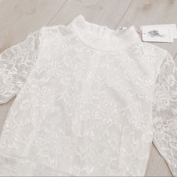 NWT Ivory Long Sleeve Lace Mini Dress - Picture 4 of 10